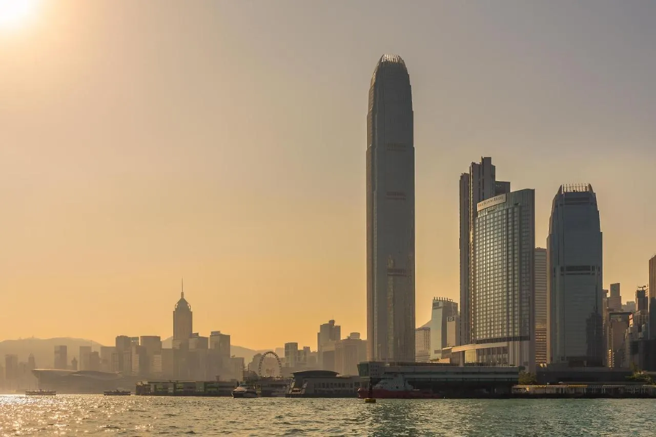 Four Seasons Hotel Hong Kong 5*,  China