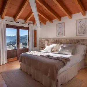 *** Hotel Es Petit De España