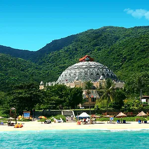 Yalong Bay Universal 5* Санья