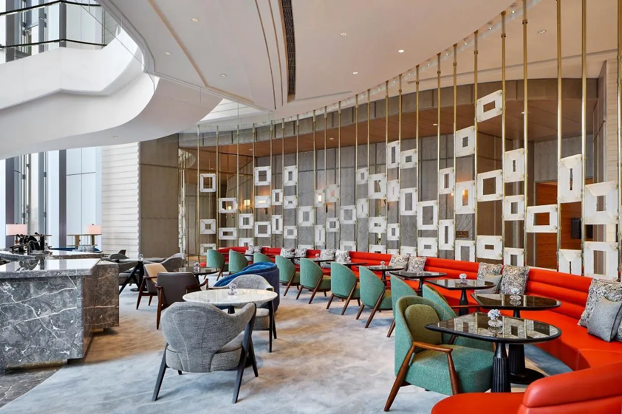 Four Seasons Hotel Hong Kong
