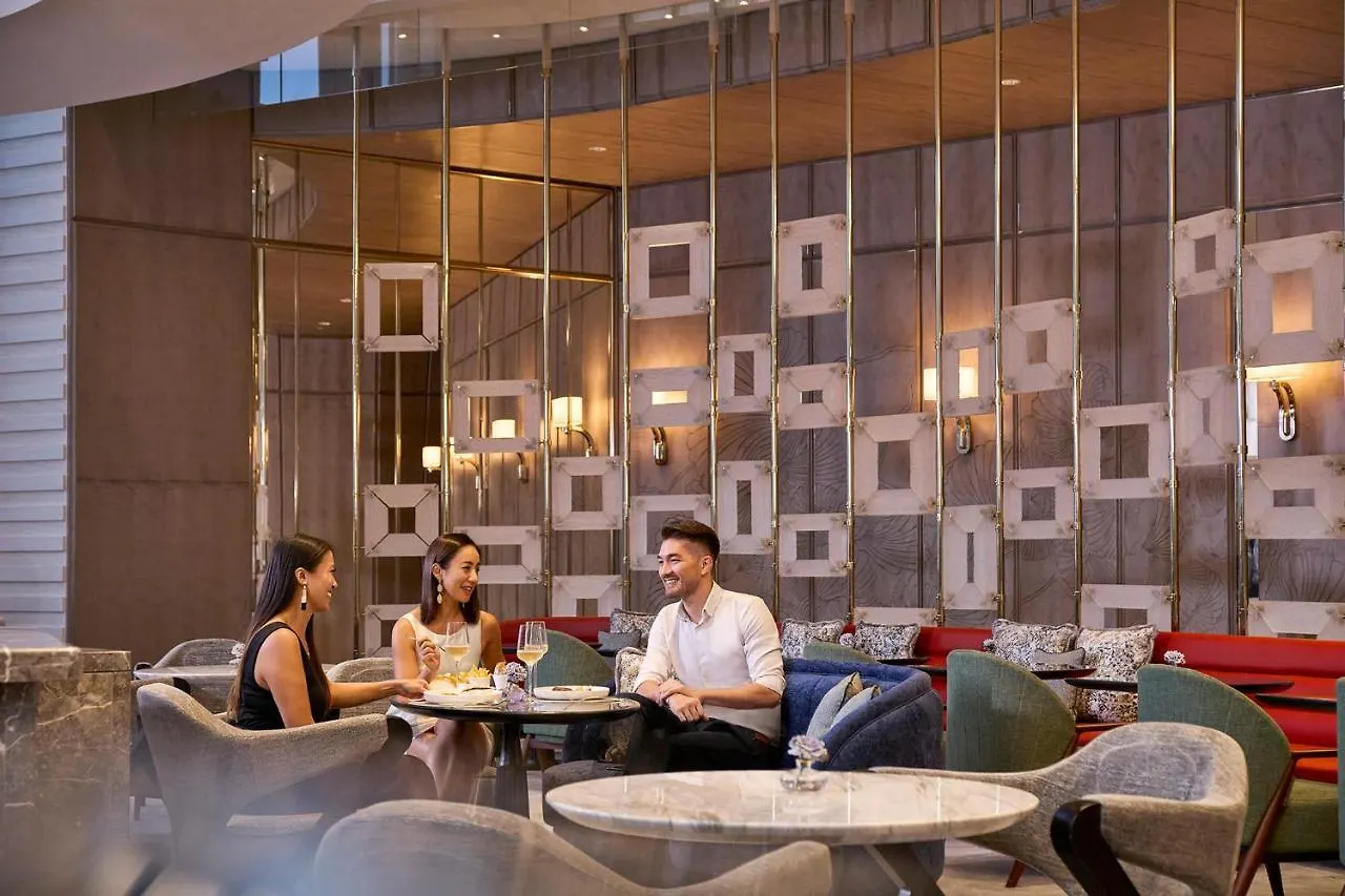 Four Seasons Hotel Hong Kong