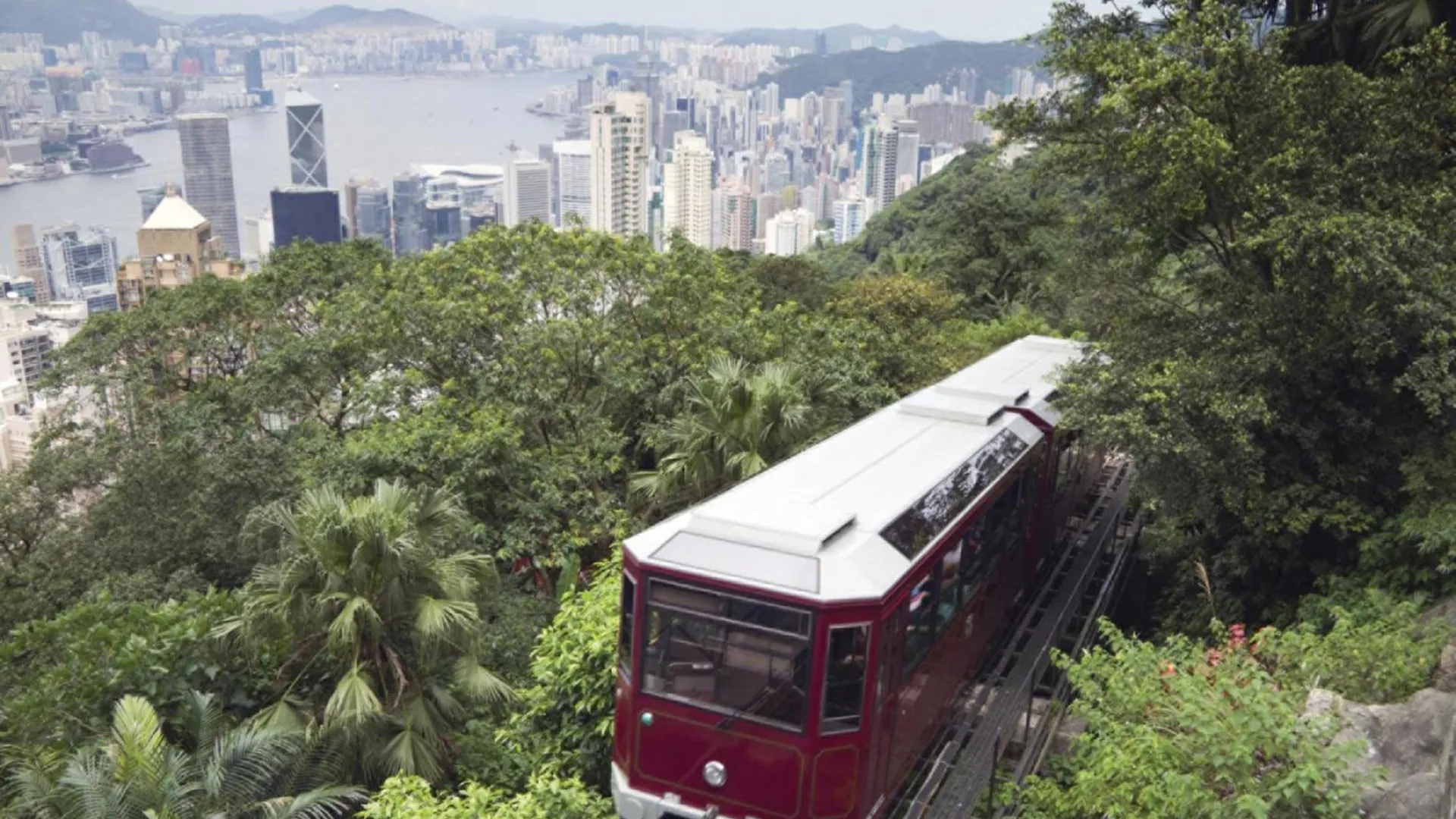 Four Seasons Hotel Hong Kong