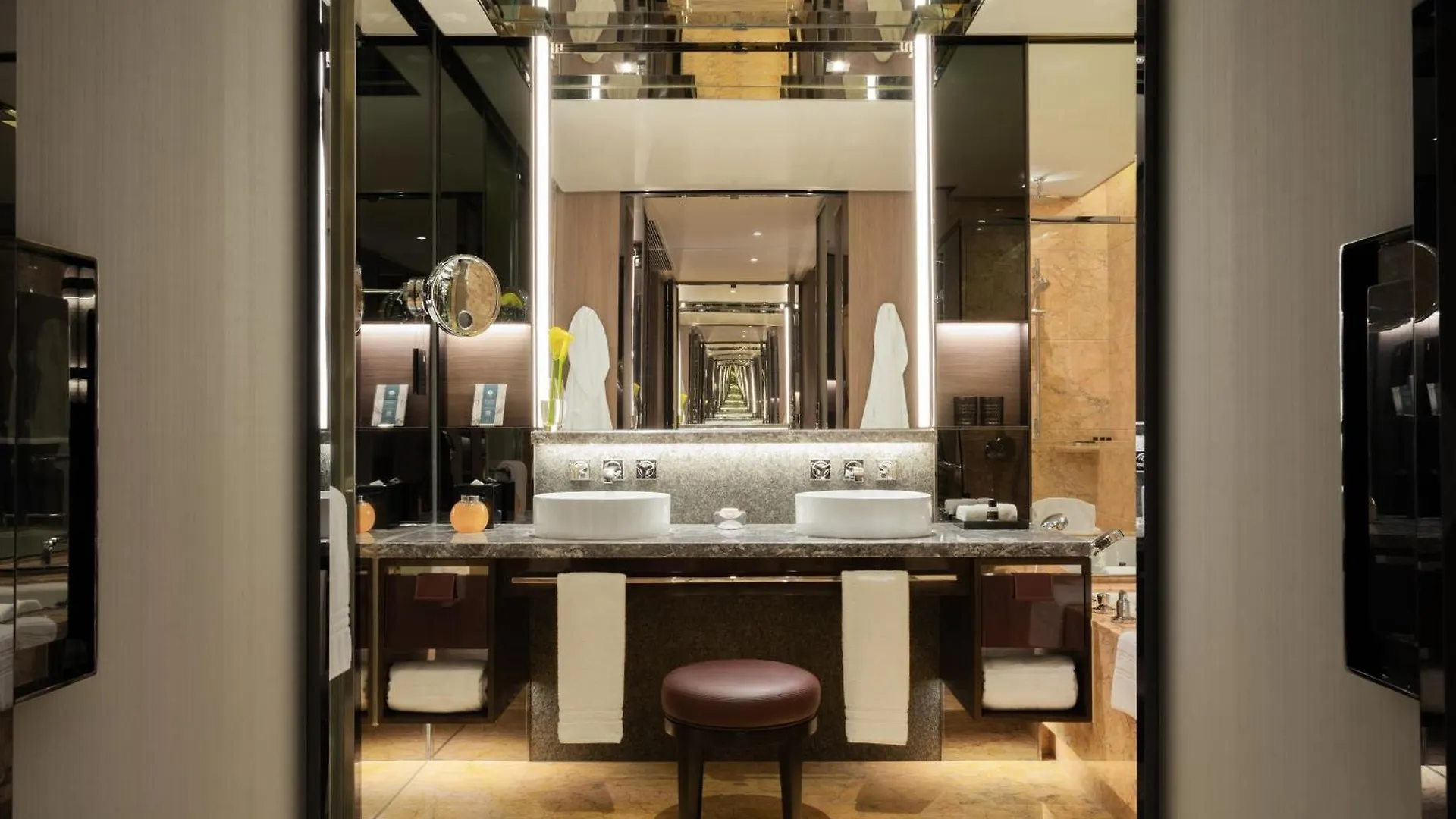 Four Seasons Hotel Hong Kong Chine