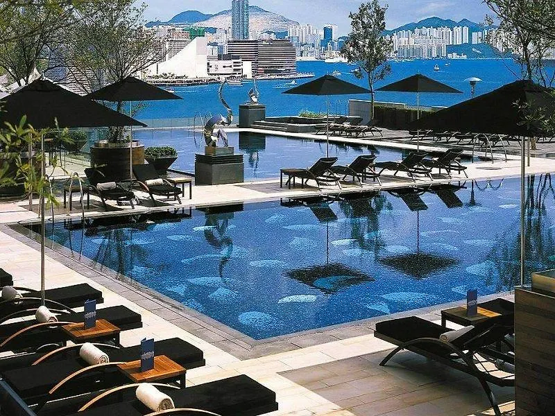 Four Seasons Hotel Hong Kong
