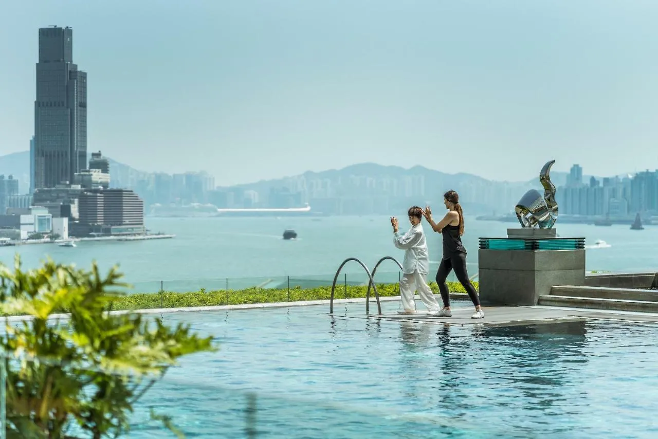 Four Seasons Hotel Hong Kong