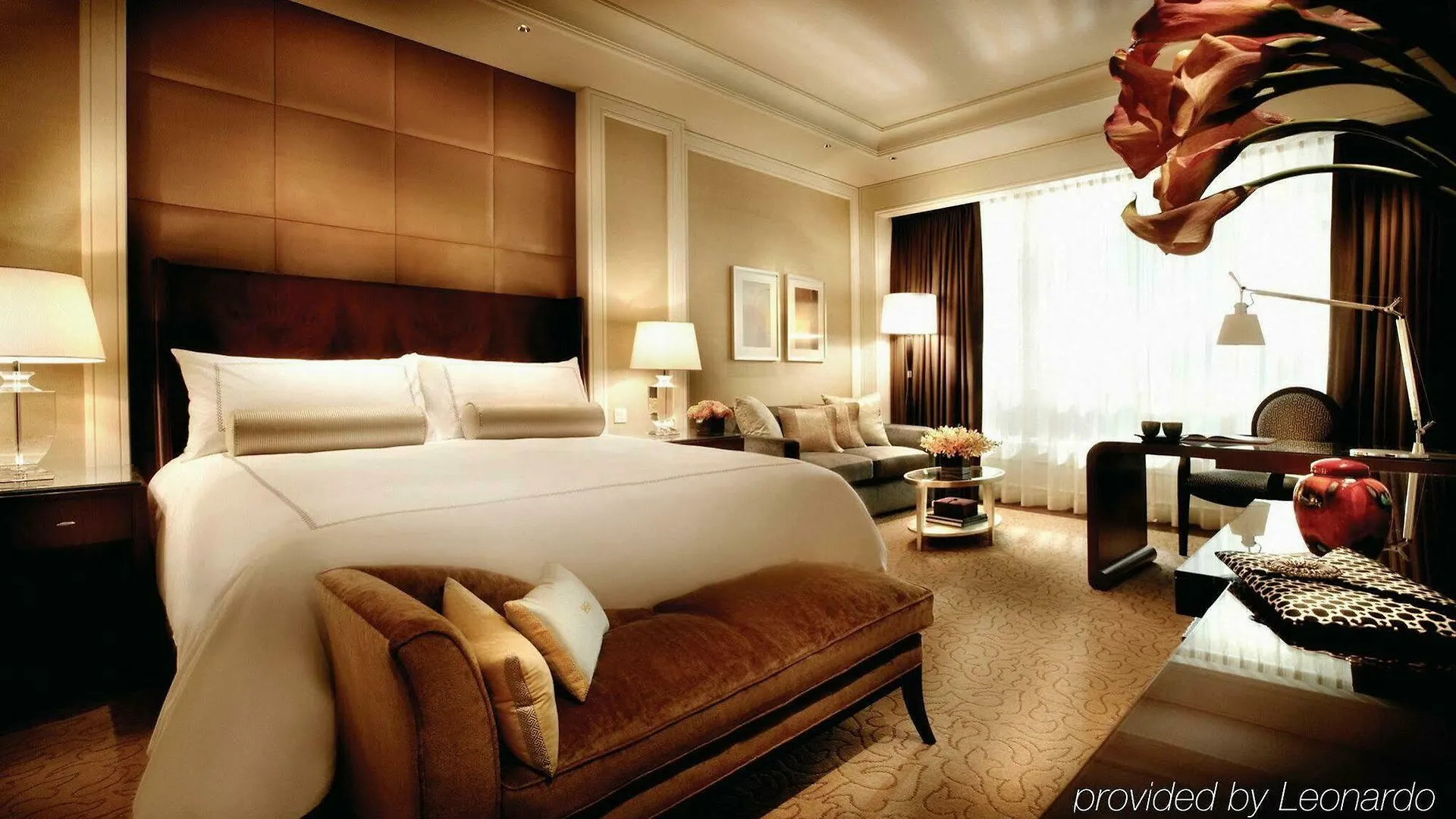 *****  Four Seasons Hotel Macao Китай